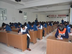 新員工入職 嚴卡“安全關(guān)”