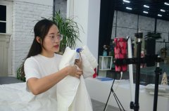 服務“夜”態(tài)，創(chuàng)造商機！英儂魏經理如是說